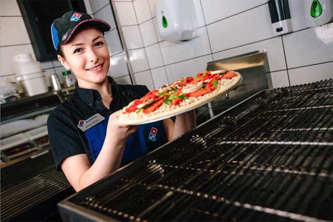 PitstsaMejker Dominos Pitstsa